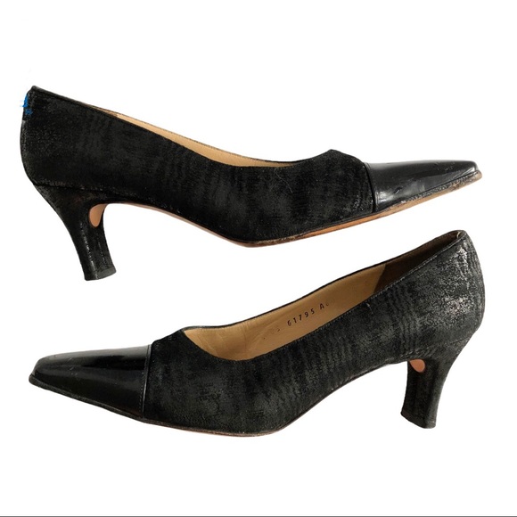 SALVATORE FERRAGAMO Suede Patent Cap Toe Pumps Size 7.5 - Picture 2 of 9